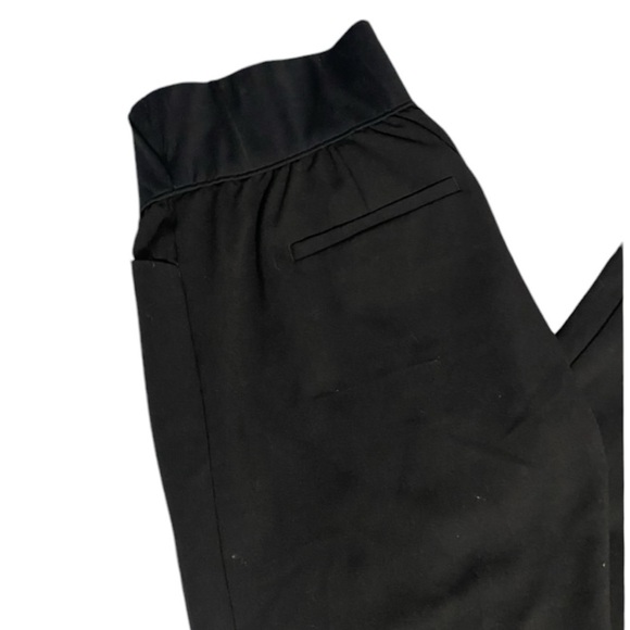GAP women’s Maternity black perfect trousers pants stretchy size 4A EUC - Picture 3 of 3